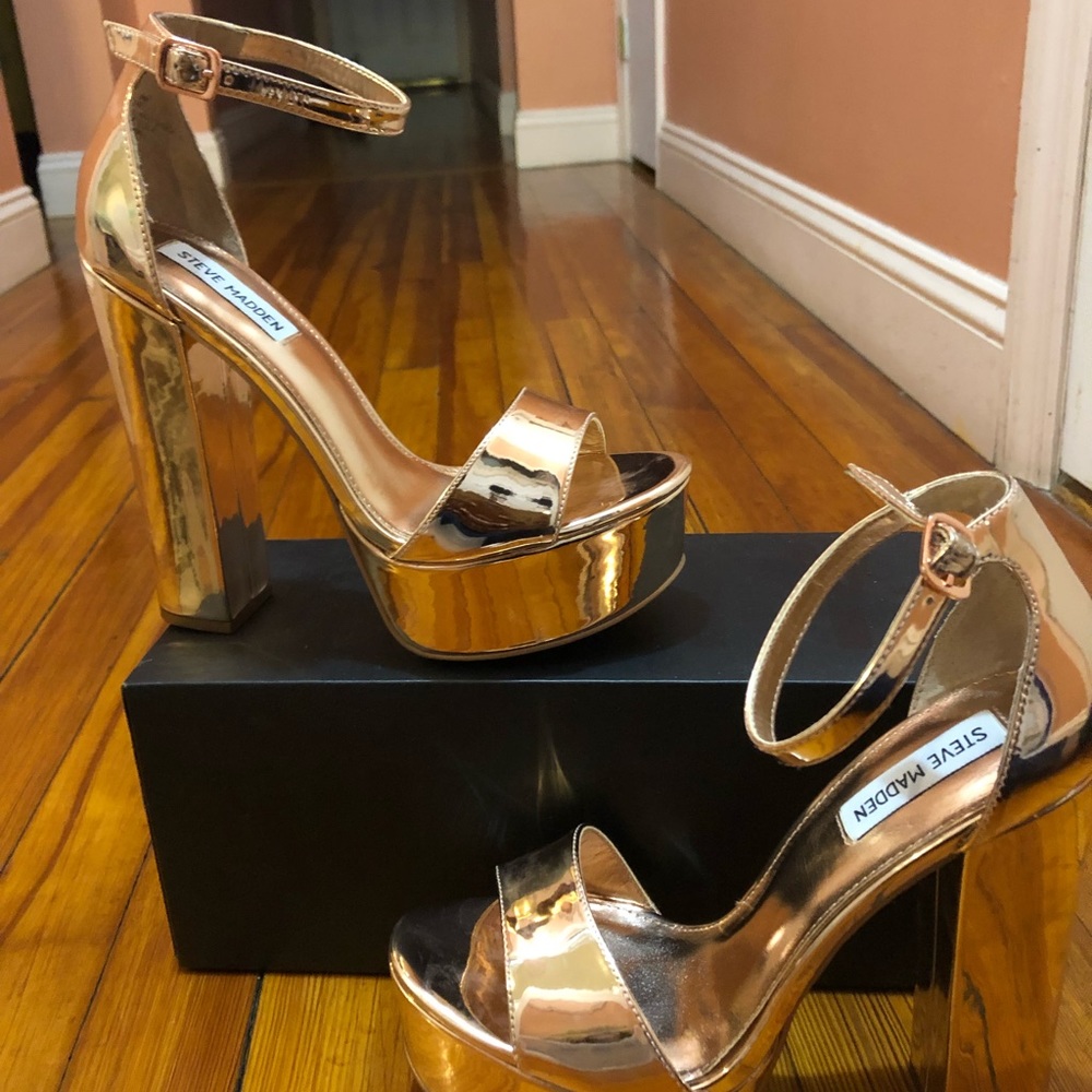 Steven Madden rose gold heels